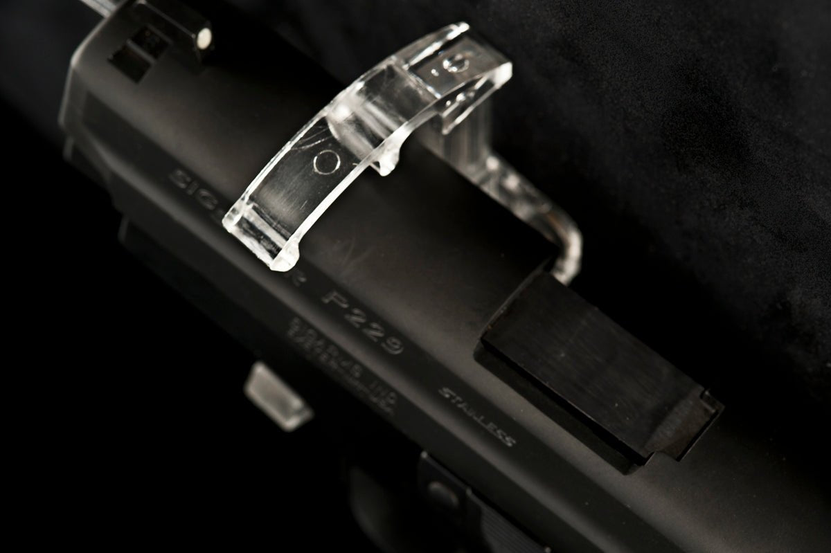 Gun Holder - Frame 'n' Copy